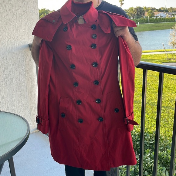 AUTHENTIC BURBERRY BRIT BURGUNDY JACKET/ TRENCH COAT WITH A BELT